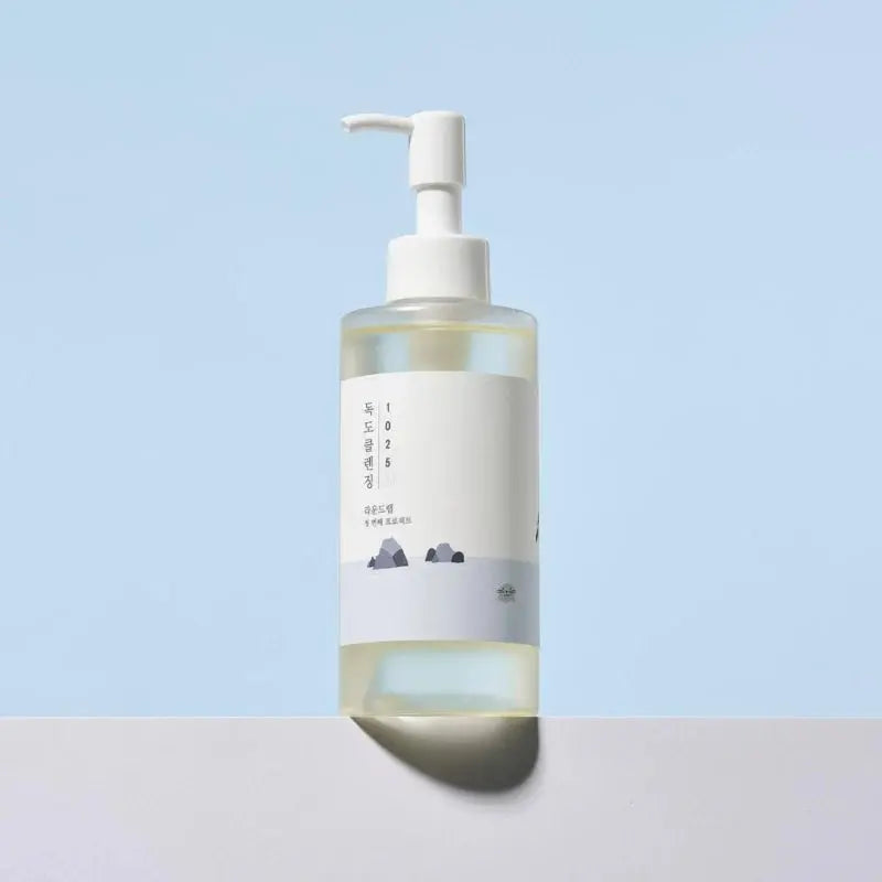 1025 Dokdo Cleansing Oil Round Lab