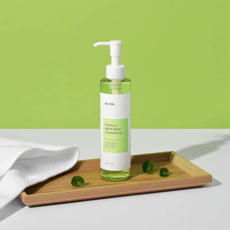 IUNIK - Centella Green Fresh Cleansing Oil IUNIK
