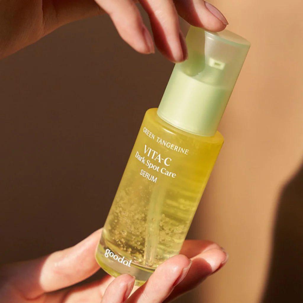 Green Tangerine Vita C Dark Spot Care Serum